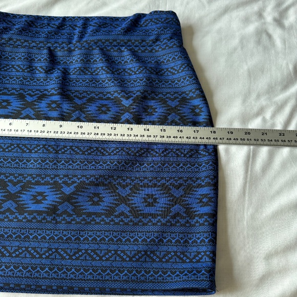 Kirra Women's Pull-On Aztec Print Mini Skirt Blue/Black Large Festival Stretch - Picture 7 of 10